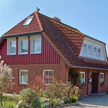 Kleiner Leuchtturm-backbord Prázdninový dům