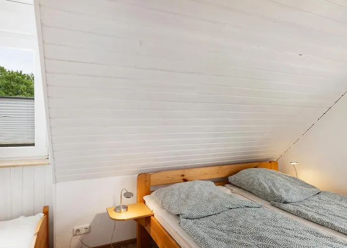 펜션 Kleiner Leuchtturm-backbord 페마른