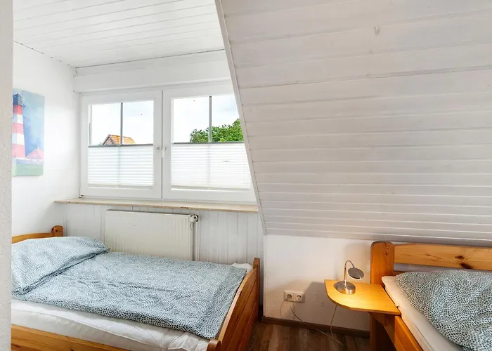 Kleiner Leuchtturm-backbord 펜션 *