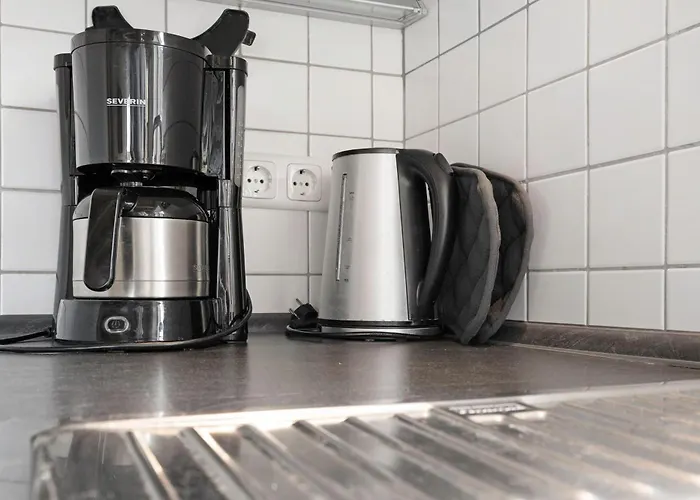 Kleiner Leuchtturm-backbord *